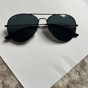 Diff Eyewear Black Aviator Sunglasses